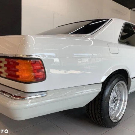  Mercedes sec560 1990 biały z czerwonym wnętrzem