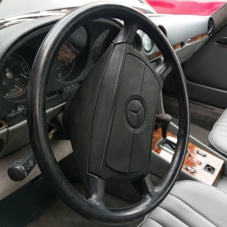  Mercedes SL560 Czarny po renowacji