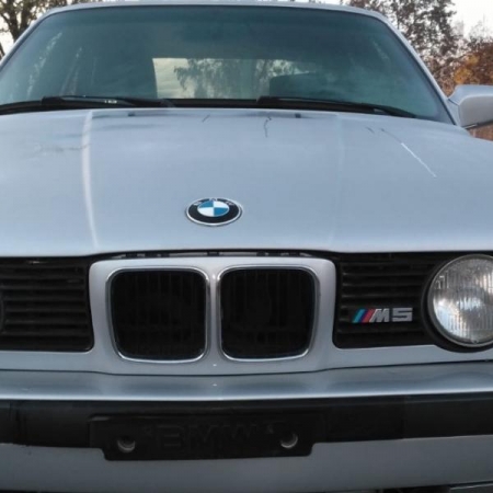 BMW M5 E34