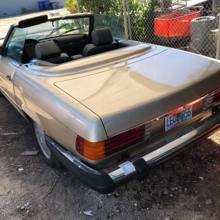MERCEDES 560SL