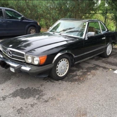 Mercedes 560SL 