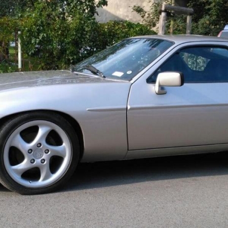 Porsche 928 po renowacji